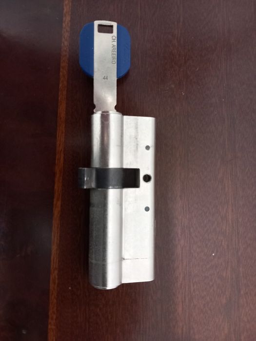 Canhao fechadura principal