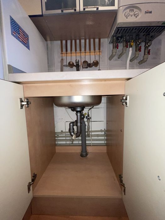 Продам 2 комн. квартиру с ремонтом