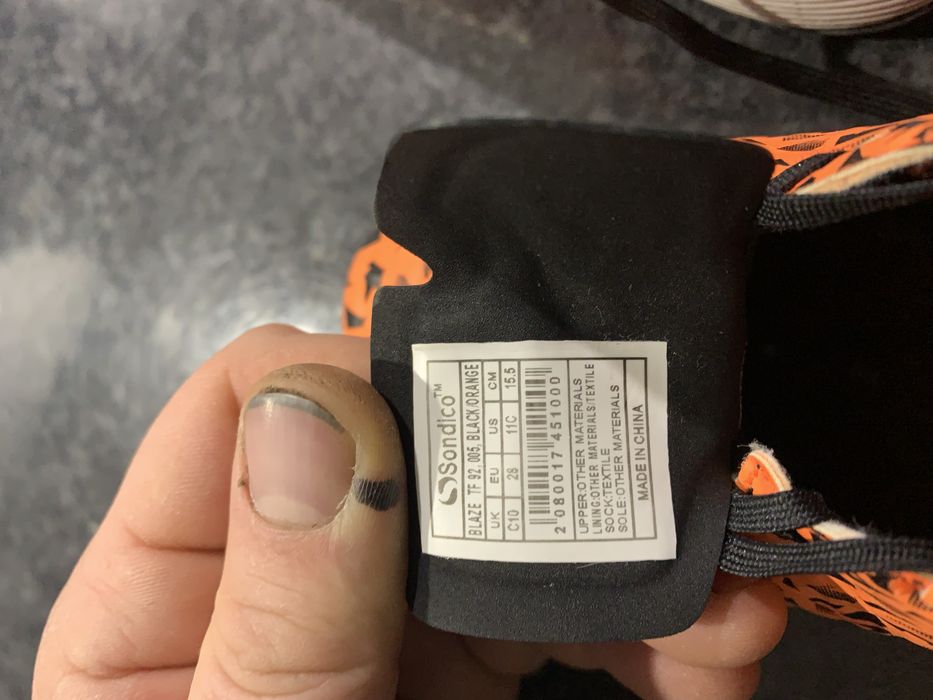 Дитячі копки, Сороканіжки, футзалки 28 розмір