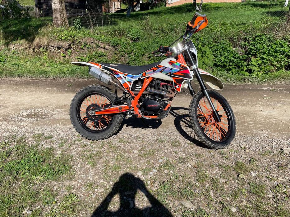 Продам мотоцикл 250к Kaya 412