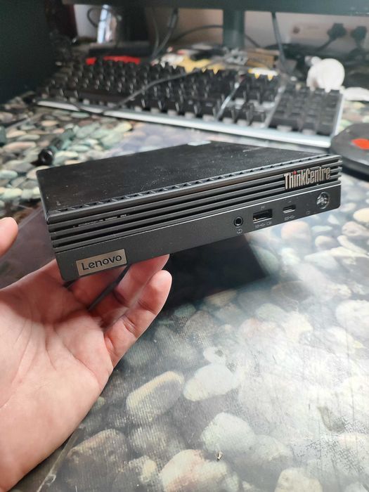 Lenovo ThinkCentre M70Q Tiny i3 | 16 GB | 256 GB nvme