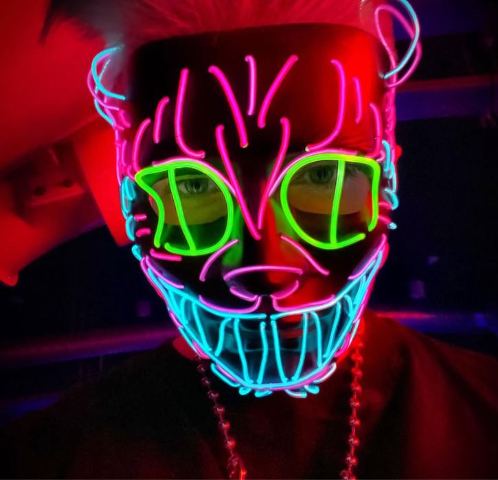 Маска маскарадна неонова