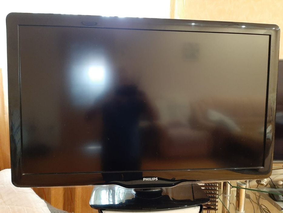 Продам телевізор Philips 42" (42PFL5405H/12)