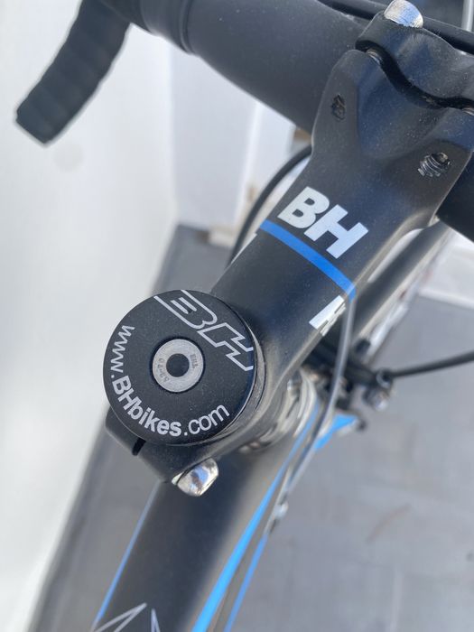Bicicleta de estrada BH Prisma em carbono tamanho MD