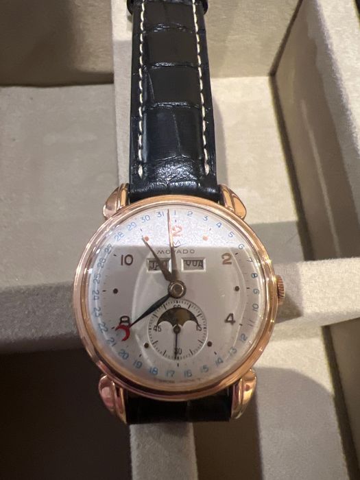 Relógio ouro movado