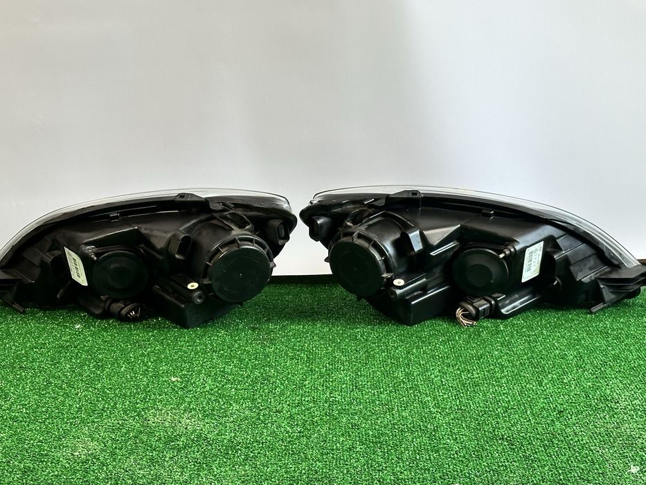 Передні фари Volkswagen Golf plus, Вольцваген гольф плюс  1ЕЕ24701306-1ЕЕ24701305
