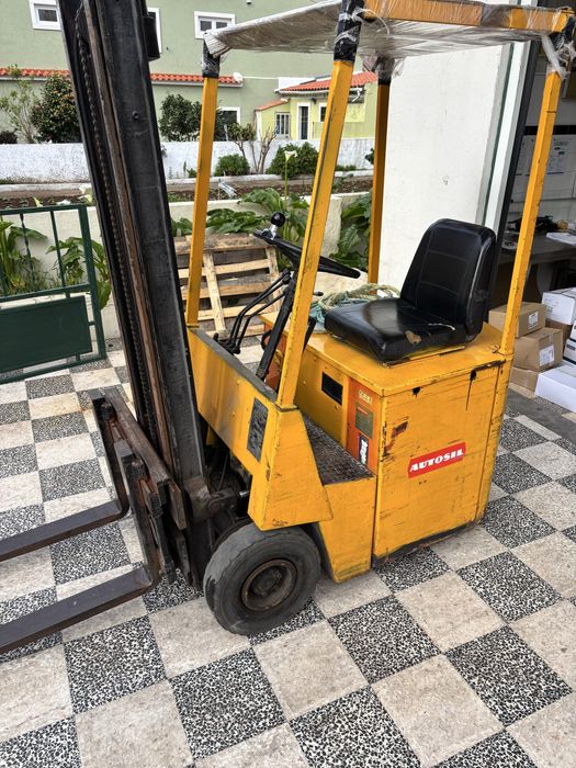 Empilhador Eletrico Fenwick