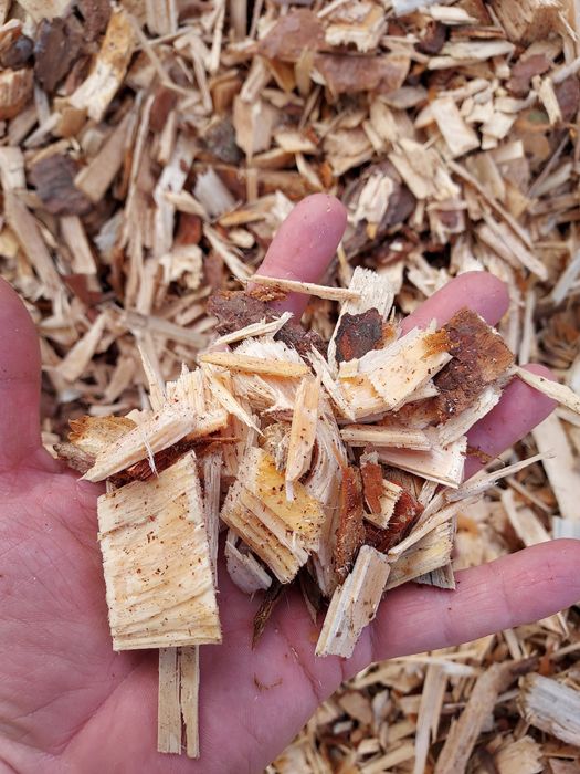 Dtewno opałowe, zrębki dekoracyjne - ogrodowe. Możliwy transport.