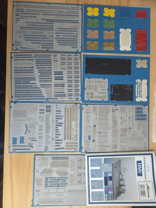 Model kartonowy HMV Berlin 2001 / Frankfurt  2002 elementy laserowe S61 Albatros 1976 skala 1:250