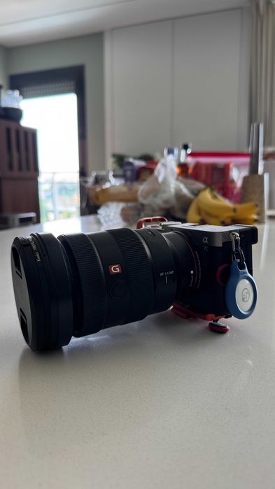 Sony A7C APENAS CORPO (sem lente) prateado full-frame, como nova