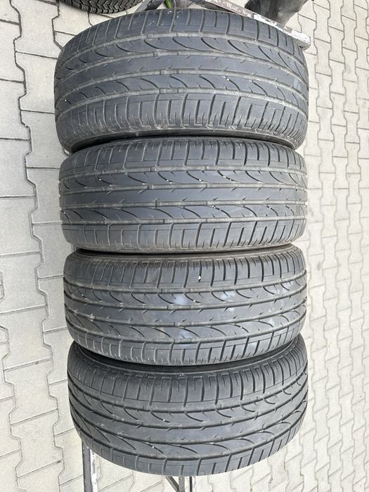 235/55r17 Bridgestone Dueler h/p sport / komplet
