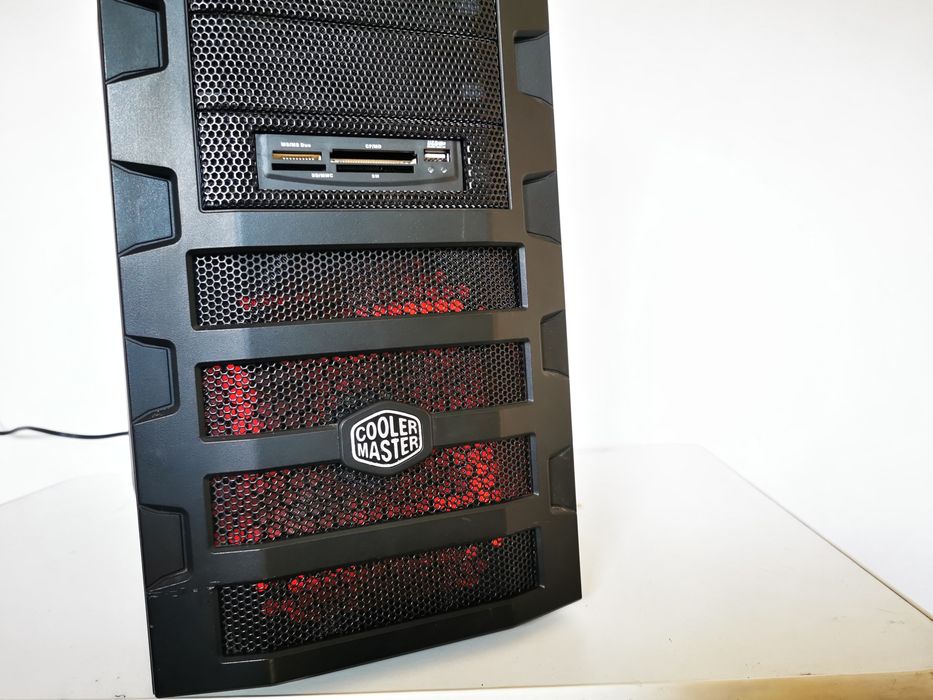 Komputer stacjonarny markowy Cooler Master