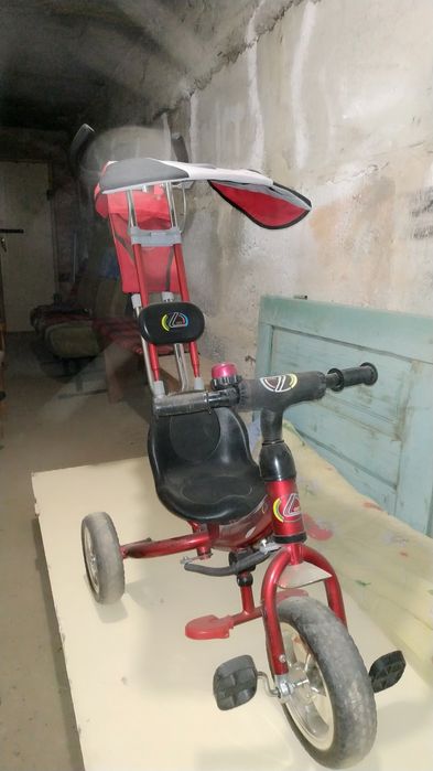 Велосипед трьохколісний