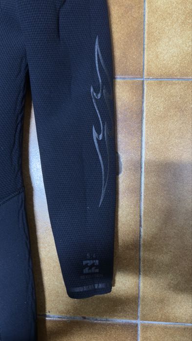 Fato surf Billabong Revolution Natural Com Chest Zip 5/4mm