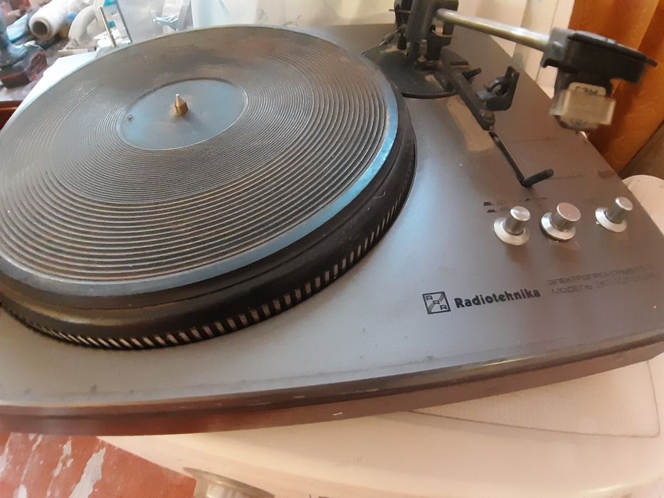 Усилитель у 101. Проигрыватель эп 101