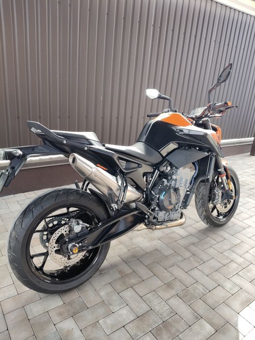 KTM Duke 890 abs