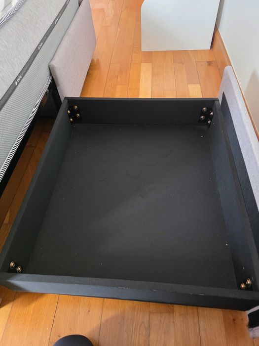 Cama de casal com colchão