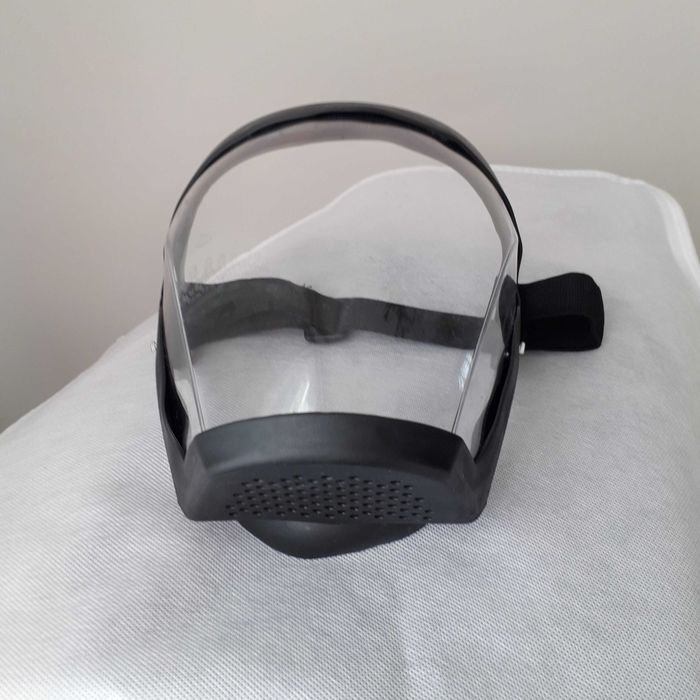 Maska/przyłbica  - ochrona twarzy.