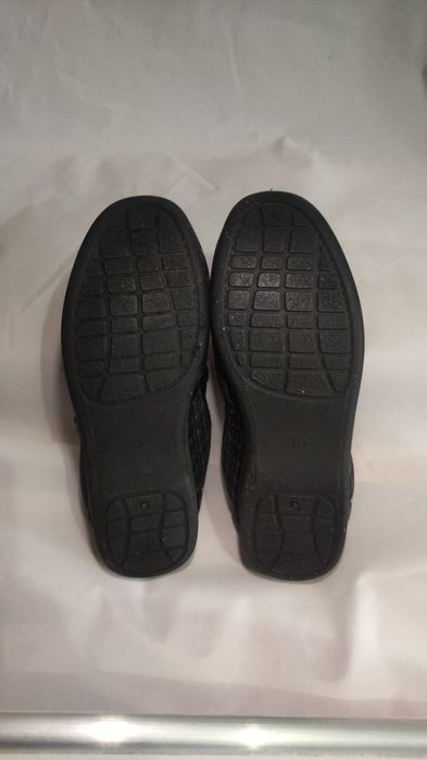 і домашні капці британського бренду The Slipper Company. 41 розмір