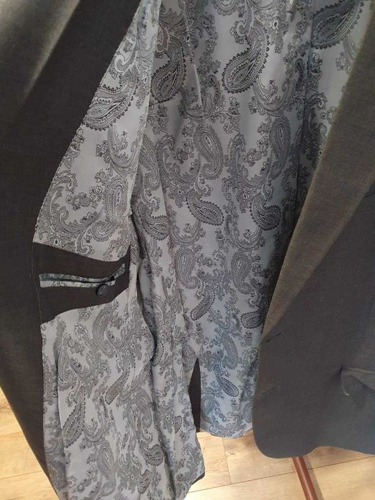 Чоловічий костюм (Мужской костюм)