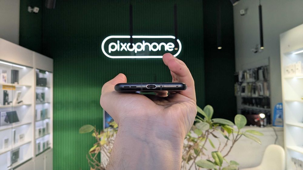 Магазин OnePlus 10 Pro 12/256GB Volcanic Black Гарантiя Trade In