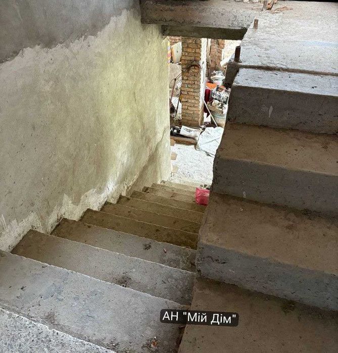 Продається будинок у м.Берегове