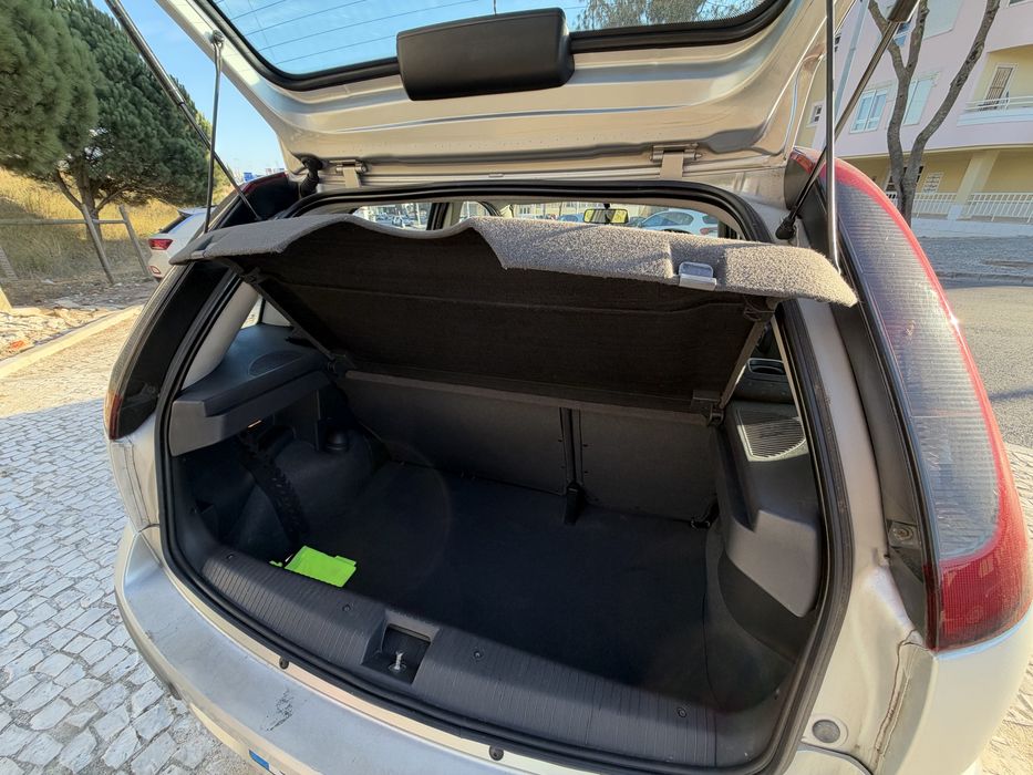 Opel Corsa 1.2i 16v - Apenas 109.000KM