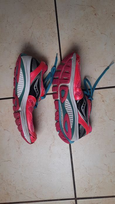 Buty do biegania Saucony Cohesion 9 roz. 38 Women