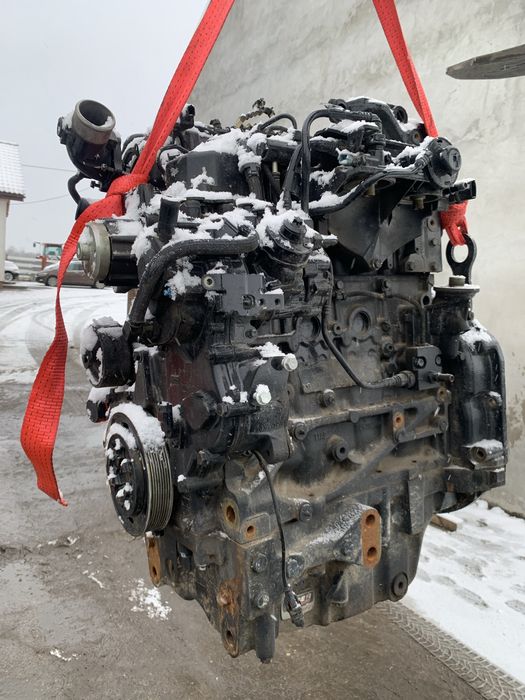 Silnik 4 cylindry case uszkodzony