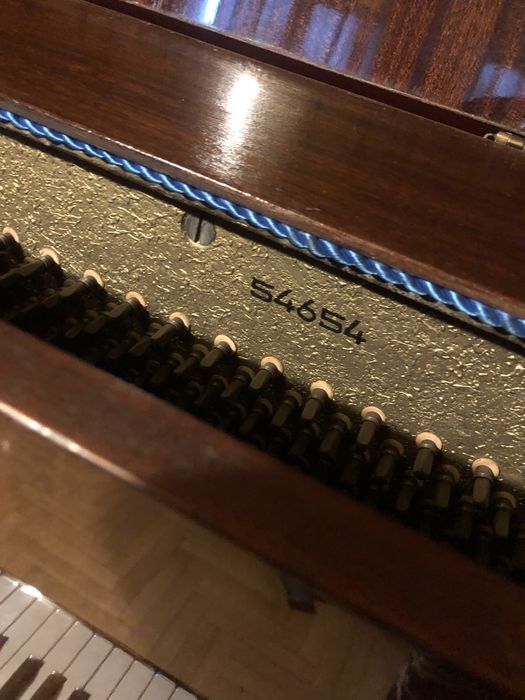 Pianino Calisia 1972 metalowa płyta  Bielsko-Biała