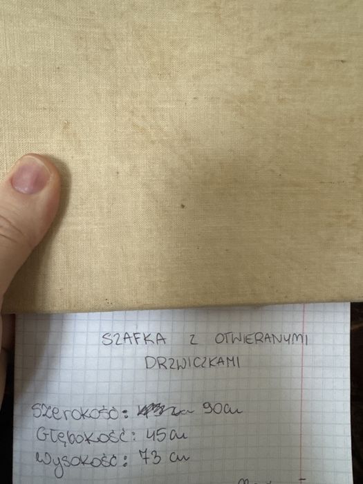 Szafka z drzwiczkami prl