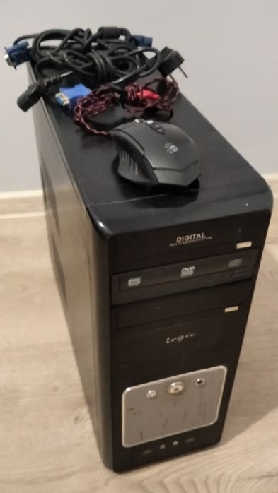 Komputer stacjonarny