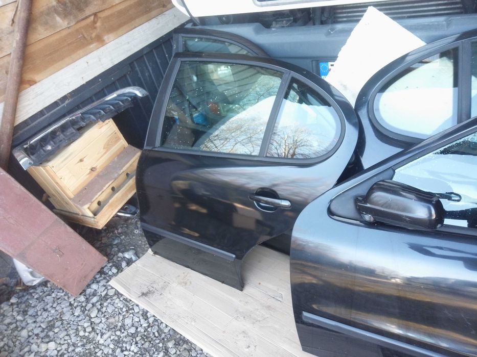 Drzwi Seat Toledo Leon II lewe prawe LC9Z