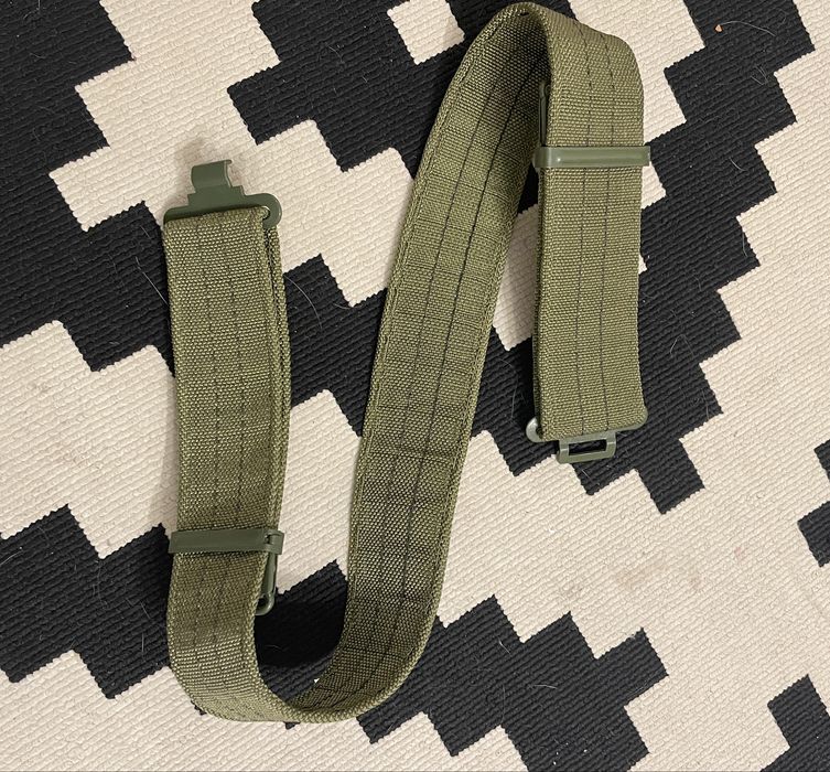 Nowe pasy wojskowe pas wyjskowy niemiecki mocny pasek NRD duża ilość