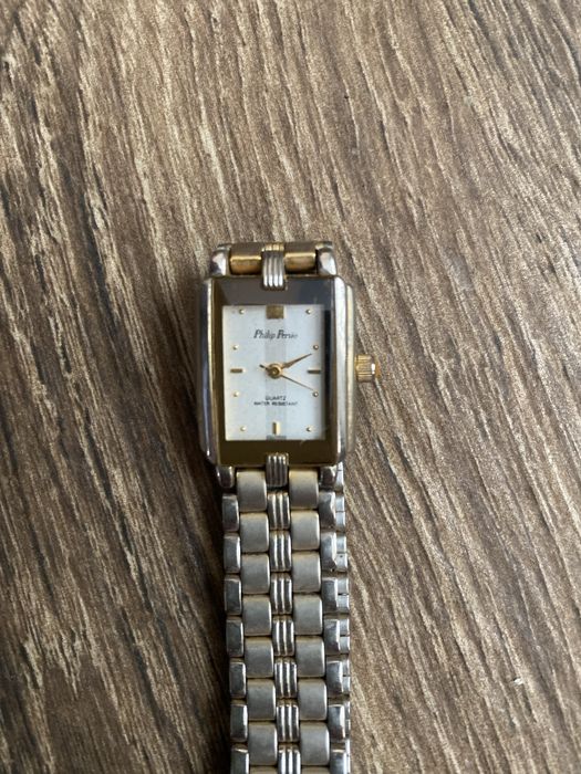 Кварцовий годинник Philip Persio з браслетом