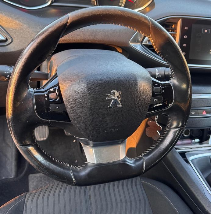 Peugeot 308 1.6hdi  120cv