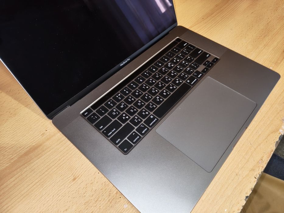 MacBook 16 (2019) toch bar