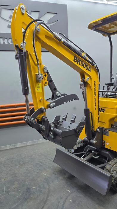 Minikoparka Nowa Berger Kraus BK900A z łyżką 38cm Euro5