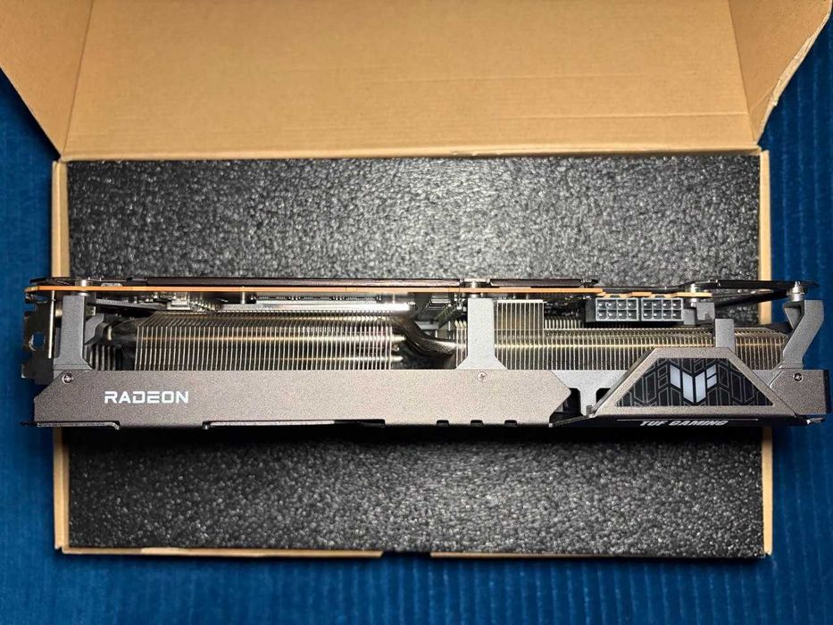 Відеокарта ASUS TUF Gaming Radeon RX 6950 XT 16GB GDDR6 256bit