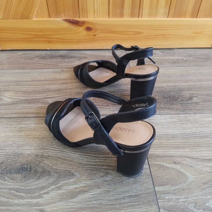 TANIO sandały Lasocki WYL3858-1Z r. 38