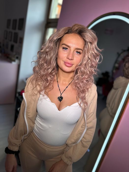 Warkoczyki afroloki przedlużanie hollywood dredokudry i inne fryzury