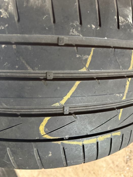 Резина 245/35/19