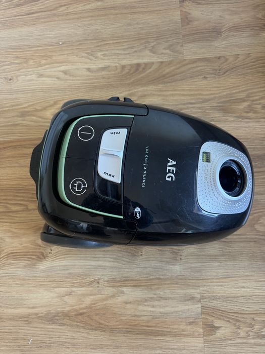 Aspirador aeg oko 8.2
