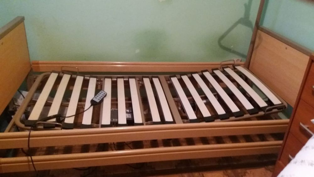 Łóżko rehabilitacyjne elektryczne