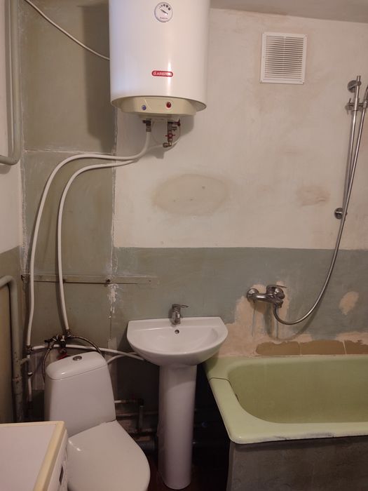 Продам 1 квартиру в місті Сміла.