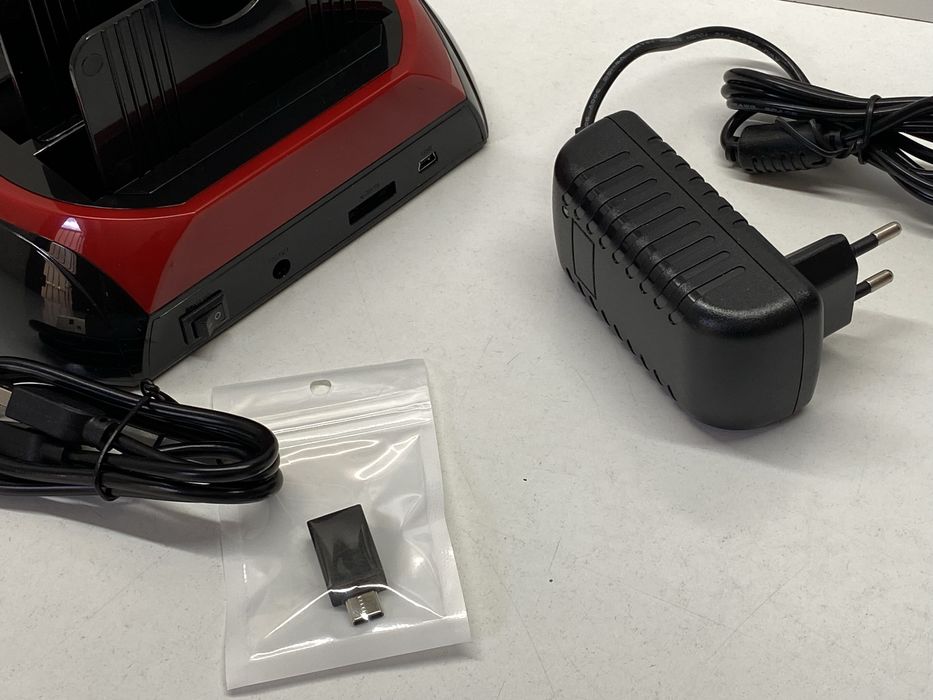 Universal Docking Station (IDE, SATA, SSD)64168960013825123