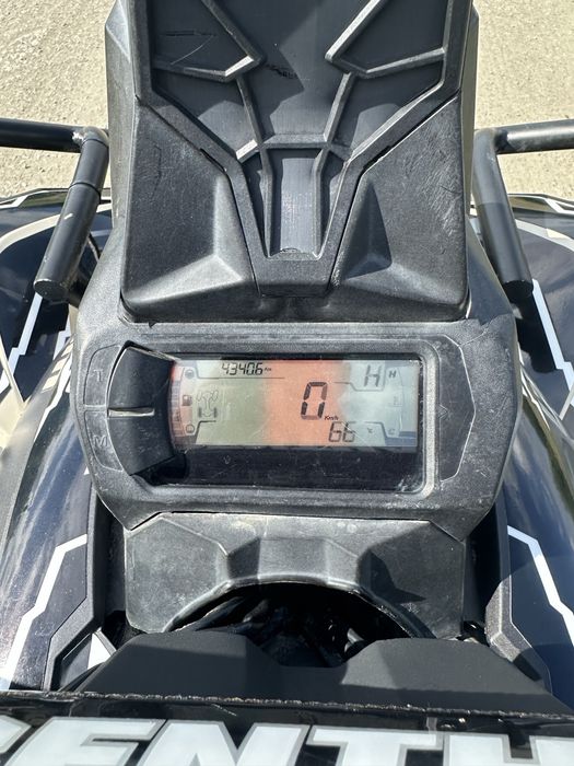 BRP Can-Am Renegade 1000R