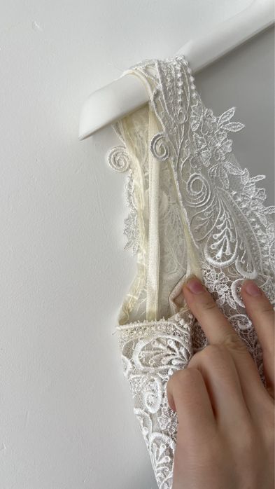 Suknia ślubna klasyczna