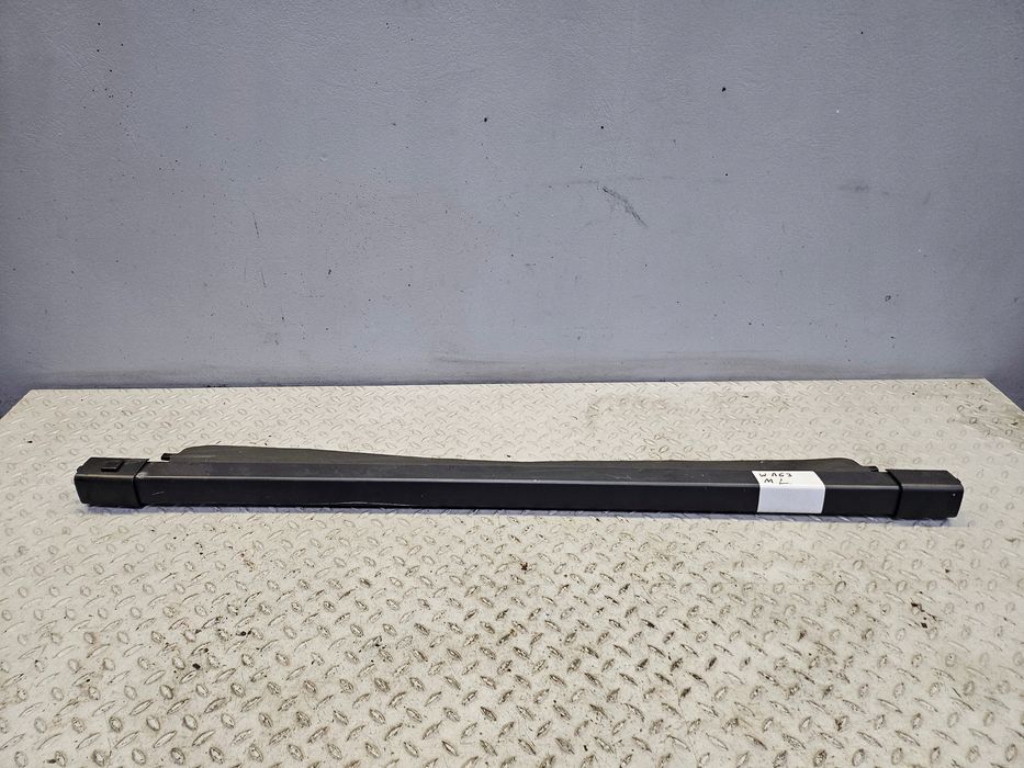 mercedes ml w163 lift roleta bagażnika czarna ładna