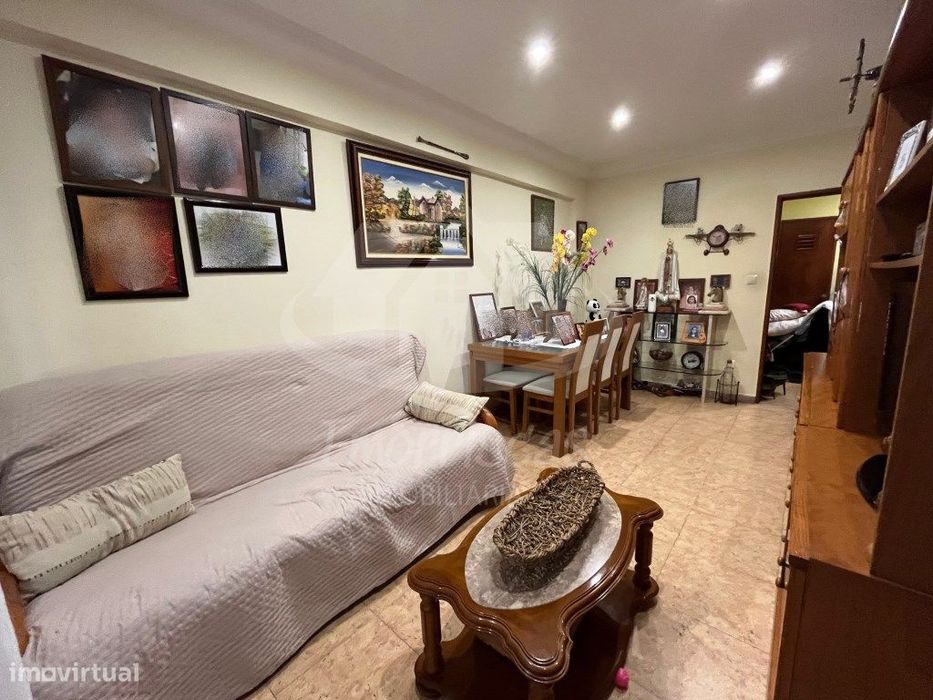 Apartamento T2+1 em prédio com elevador, em S. João da Talha — Santa Iria De Azoia, São João Da Talha E Bobadela, Lisboa